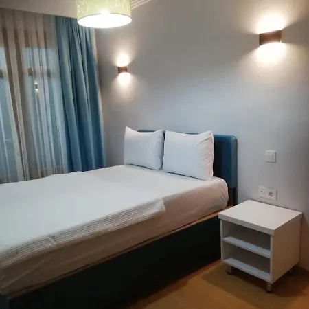 Buyukada Cinar (adults Only) מלון 2*