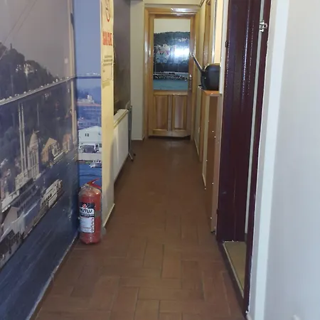 فندق Buyukada Cinar (adults Only) 2*