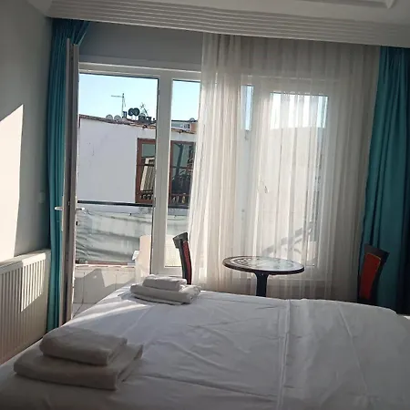 فندق Buyukada Cinar (adults Only) جزر الأمراء