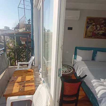 Buyukada Cinar (adults Only) 2* جزر الأمراء