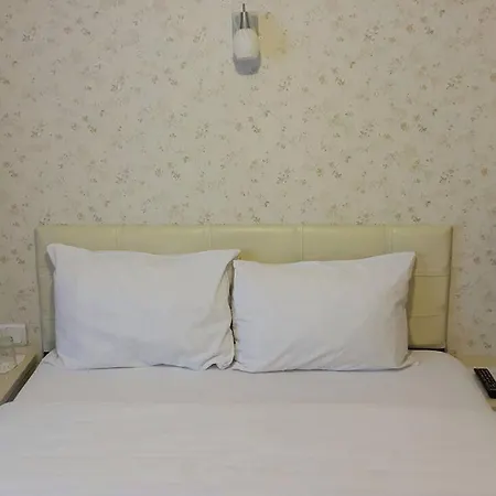 Buyukada Cinar (adults Only) אדאלר